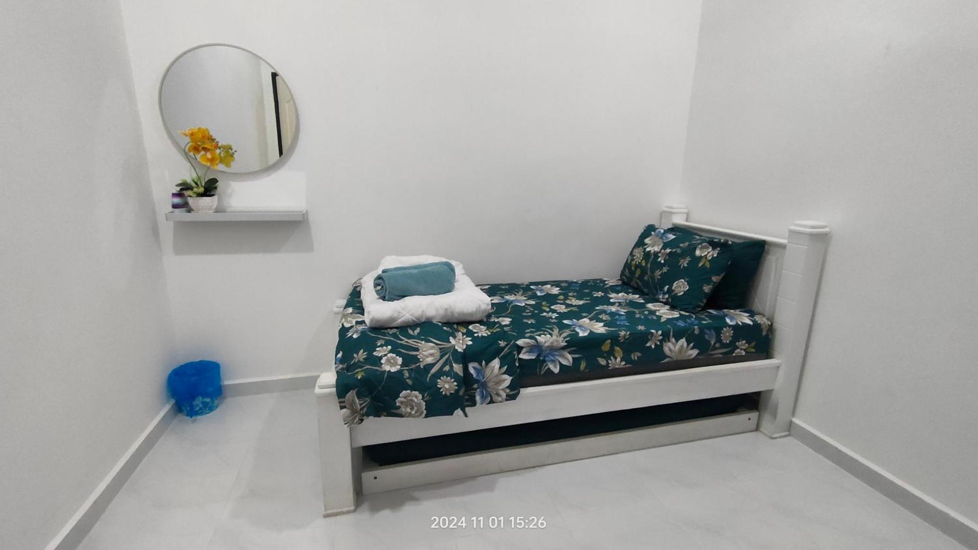 Hadeera Minimalis Family Homestay Kuala Terengganu Dış mekan fotoğraf