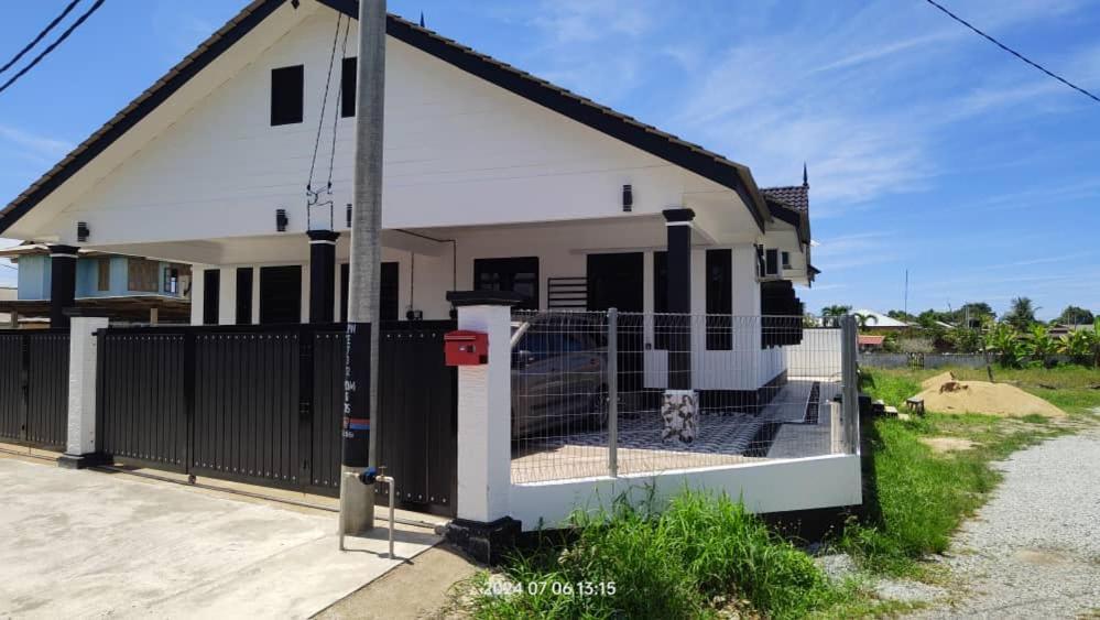 Hadeera Minimalis Family Homestay Kuala Terengganu Dış mekan fotoğraf